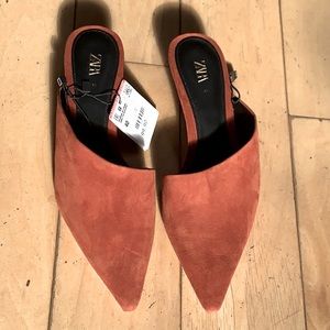 ZARA SUEDE & LUCITE MULES